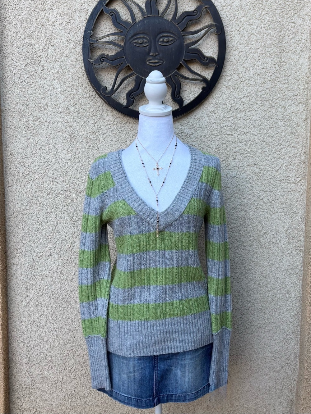 Aeropostale Green Grey Striped V-Neck Cable Knit Long Sleeve Sweater Top Y2K